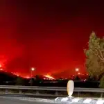 Πύρινη κόλαση στην Κύπρο με δύο νεκρούς - Θρίλερ με τον απεγκλωβισμό δεκάδων ανθρώπων, στέλνει ενισχύσεις η Ισπανία