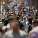 Δημογραφικό: Δύο φάρμακα του ΔΝΤ για το κόστος από τη γήρανση (και για την Ελλάδα)