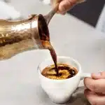 Γιατί ο ελληνικός είναι ο καλύτερος καφές να ξεκινήσουμε τη μέρα