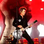 Αποθέωση για τους Green Day στο ΟΑΚΑ: Χιλιάδες θεατές στην πρώτη τους συναυλία στην Ελλάδα