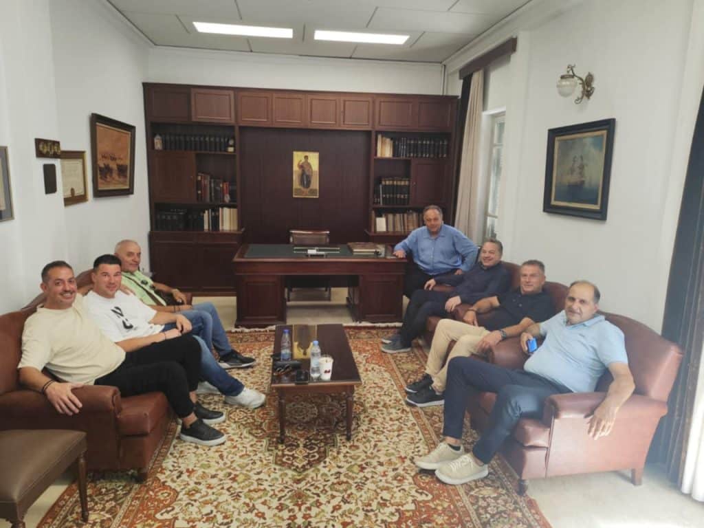 Συνάντηση της Διοίκησης του Εμπορικού & Εισαγωγικού Συλλόγου Πάτρας με τον επικεφαλής της δημοτικής παράταξης «Πάτρα Ενωμένη», κ. Κωνσταντίνο Σβόλη