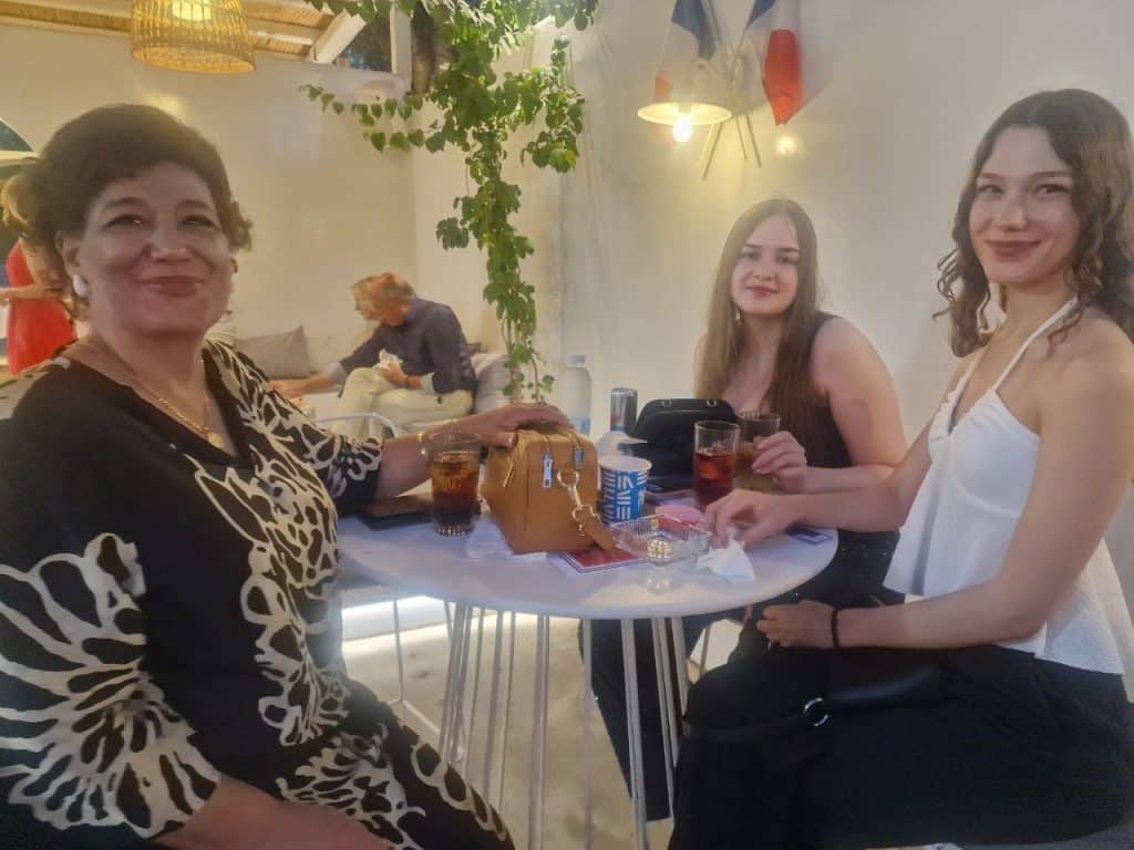 ΔΕΙΤΕ ΠΟΛΛΕΣ ΦΩΤΟ ΚΑΙ ΒΙΝΤΕΟ: Το Γαλλικό Ινστιτούτο στην Πάτρα γιόρτασε την 14η Ιουλίου!