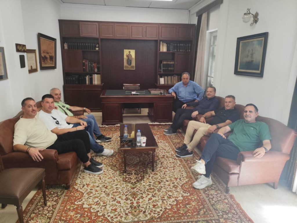 Συνάντηση της Διοίκησης του Εμπορικού & Εισαγωγικού Συλλόγου Πάτρας με τον επικεφαλής της δημοτικής παράταξης «Πάτρα Ενωμένη», κ. Κωνσταντίνο Σβόλη
