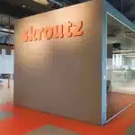 Καταγγελία 10 επιχειρήσεων κατά της Skroutz για δεσπόζουσα θέση