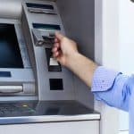 Ο εκβιασμός των τραπεζών και τα ΑΤΜ