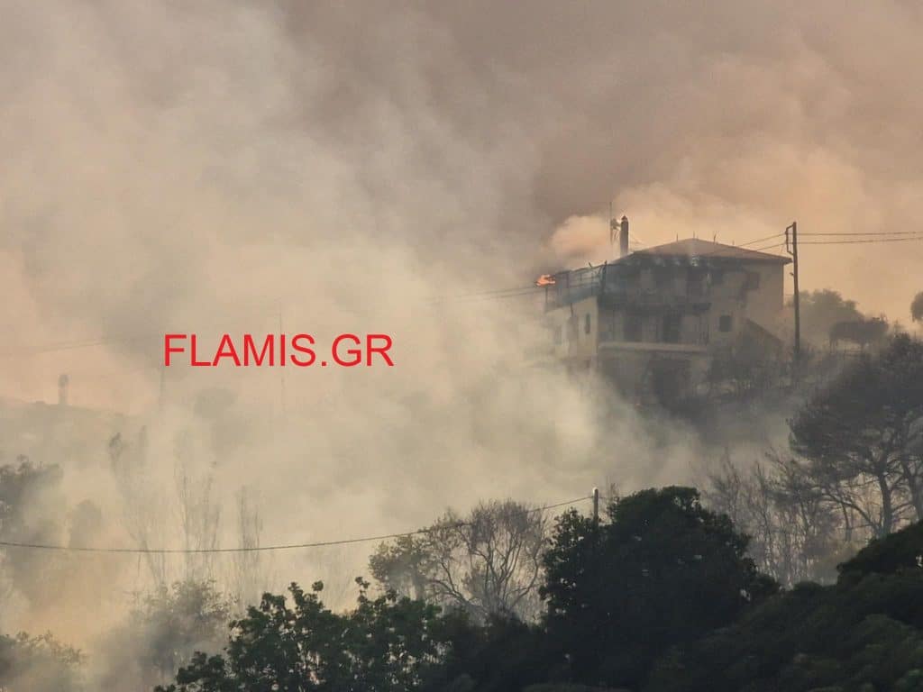 Κόλαση φωτιάς σε Δυτική Αχαϊα και Βούντενη - Πλησιάζει την Πάτρα! ΝΕΑ ΒΙΝΤΕΟ! Η Πάτρα "ζωσμένη" από φλόγες