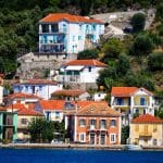 Ιθάκη και Κέα στο «ζενίθ» του τουρισμού: Ασφυκτικά γεμάτα τα νησιά
