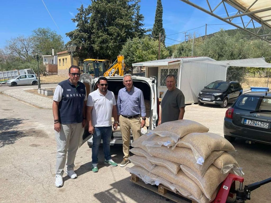 ΔΕΙΤΕ ΦΩΤΟ: Το Επιμελητήριο Αχαϊας κοντά στους πληγέντες