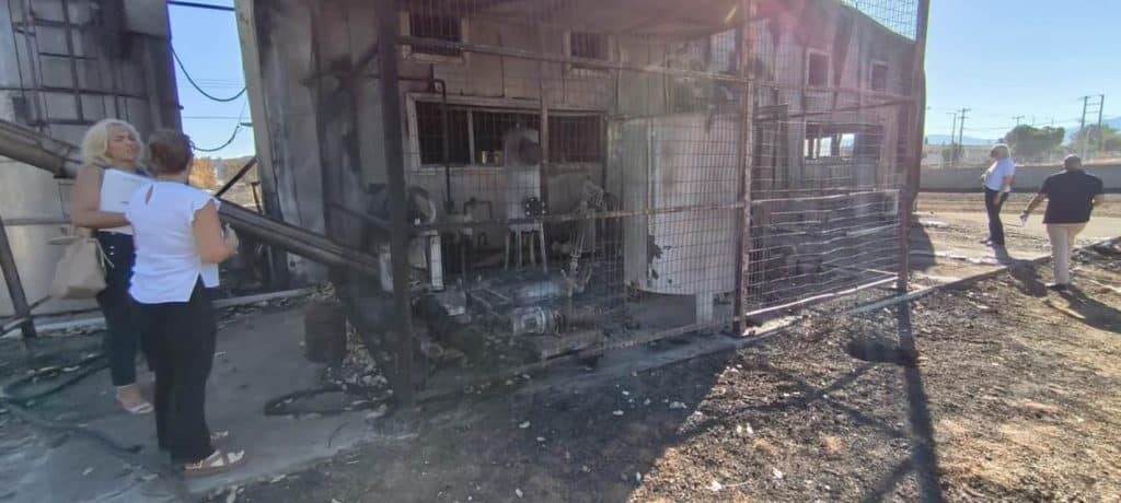Ο αναπληρωτής Περιφερειάρχης Χαράλαμπος Μπονάνος στα καμένα της ΒΙΠΕ - ΦΩΤΟ