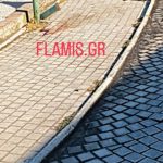 Πάτρα: Πανικός στην Ηρώων Πολυτεχνείου - Δίκυκλο με νεαρούς καρφώθηκε σε κολωνάκι (ΔΕΙΤΕ ΦΩΤΟ)