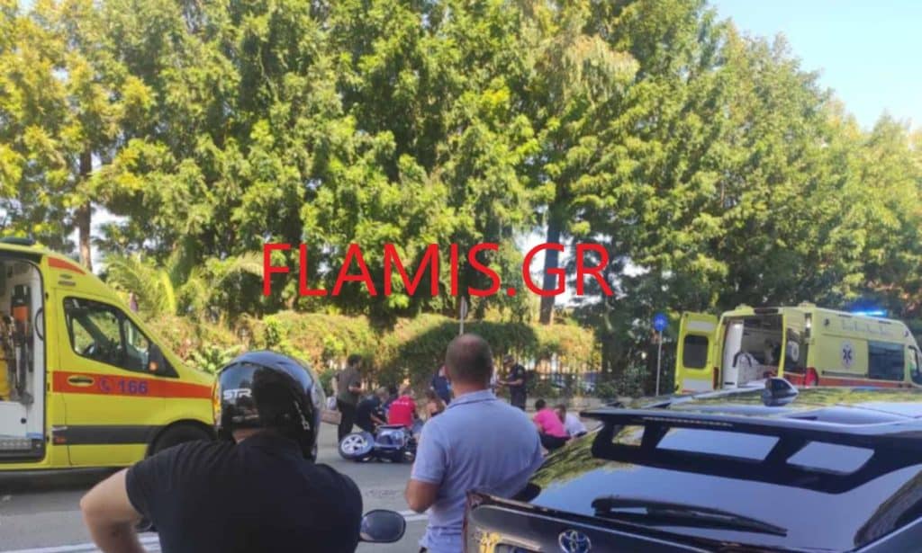 ΠΑΤΡΑ: Στο έδαφος δύο δικυκλιστές - Τροχαίο στην Ηρώων Πολυτεχνείου - ΦΩΤΟ ΠΑΤΡΑ: Στο έδαφος δύο δικυκλιστές - Τροχαίο στην Ηρώων Πολυτεχνείου - ΦΩΤΟ