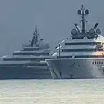 Ανοιχτά της Καλαμάτας το υπερπολυτελές γιοτ του ιδιοκτήτη της Μάντσεστερ Σίτι - Δείτε φωτογραφίες