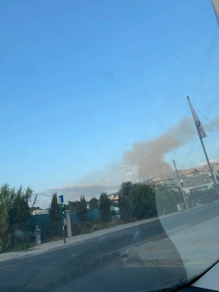 ΠΑΤΡΑ: Αναζωπύρωση στην περιοχή Μπάλα - Είδαν δύο άτομα με μηχανή - ΗΧΗΣΗ 112 - ΔΕΙΤΕ ΒΙΝΤΕΟ και ΦΩΤΟ