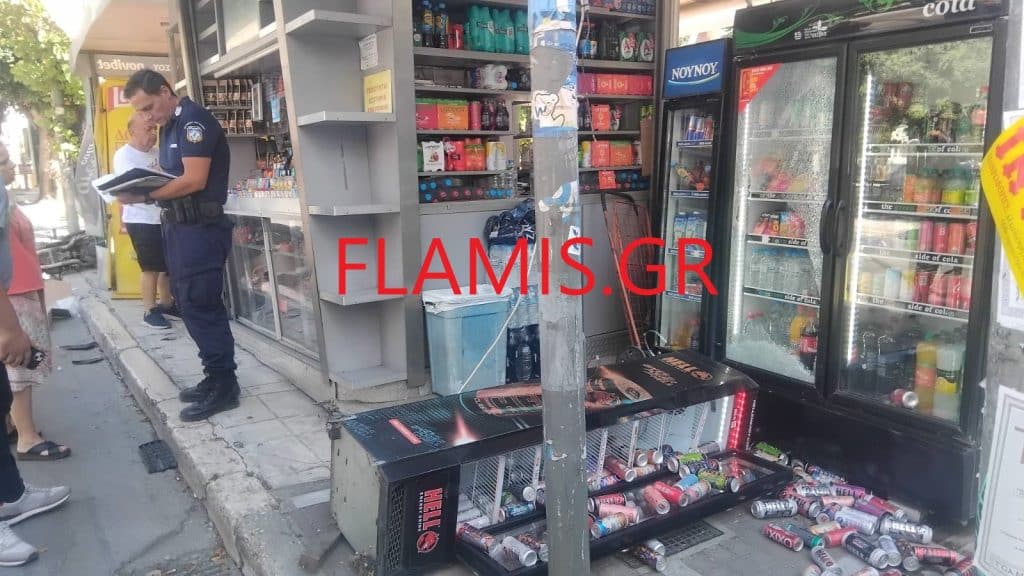 ΠΑΤΡΑ: Σε σοβαρή κατάσταση ο οδηγός της μηχανής που έπεσε πάνω στο περίπτερο - Πώς έγινε το ατύχημα