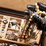Πάτρα: Πήγε να "ανοίξει" Ι.Χ., προδόθηκε και για τη "χρυσή" διάρρηξη