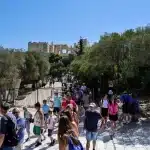 "Οξύγονο" από τις ταξιδιωτικές εισπράξεις -12,18 δισ. ευρώ στα ταμεία στο 7μηνο