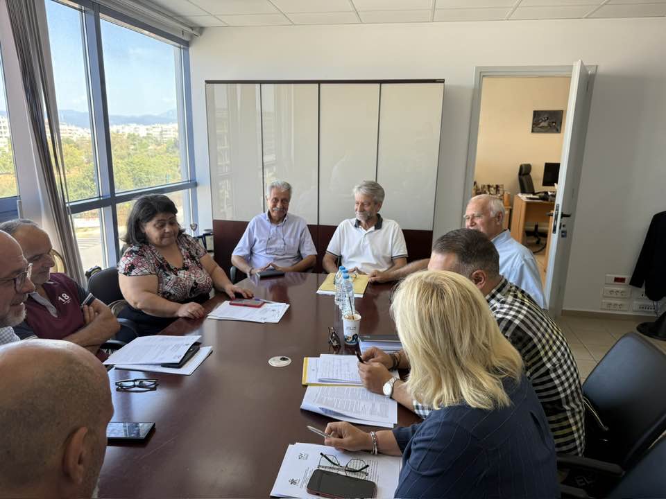 Πάτρα: Σύσκεψη στην Περιφέρεια για τη Μέριμνα - φωτό