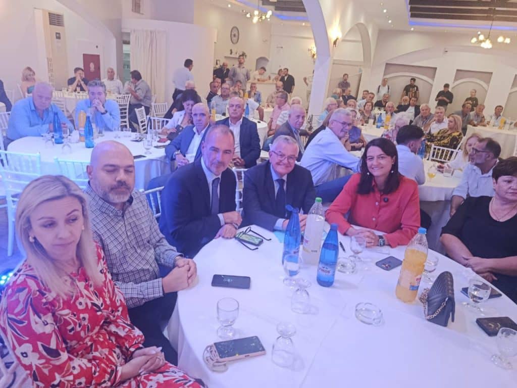 Κ. ΑΧΑΪΑ: Δείτε ποιοι παρευρέθησαν στην εκδήλωση για τον αείμνηστο Σάκη Γκοτσούλια, παρουσία Νίκης Κεραμέως - φωτό