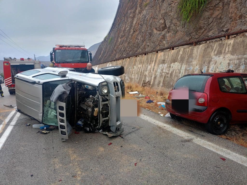 ΔΥΤΙΚΗ ΕΛΛΑΔΑ: Τραγωδία σε τροχαίο - Δύο νεκροί - φωτό