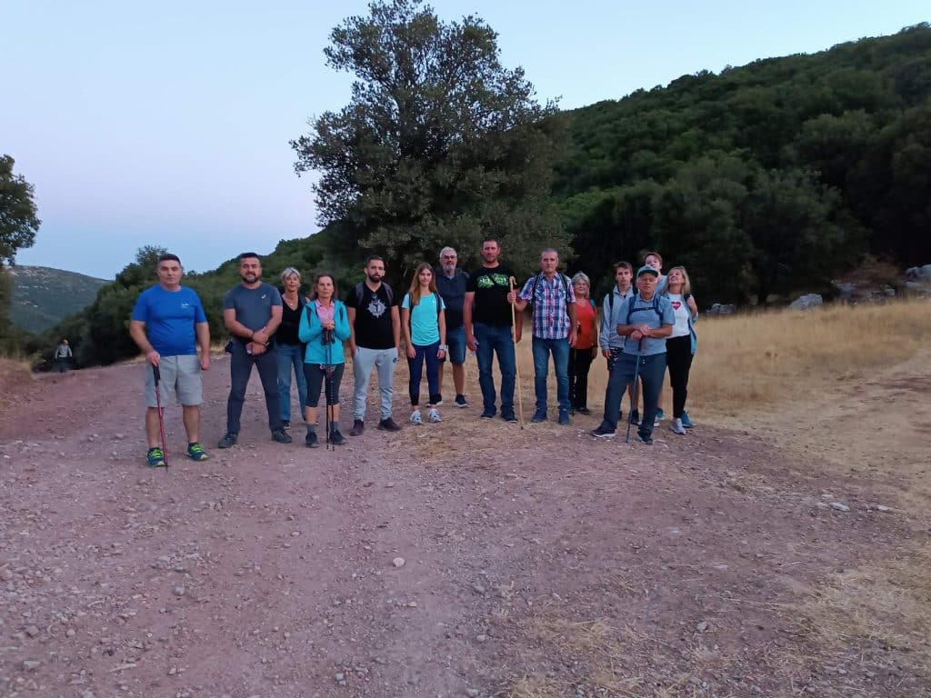 Εκατοντάδες  προσκυνητών και πεζοπόρων στην  εκδήλωση “5η Ανάδειξη Ιστορικού Πεζοπορικού Μονοπατιού Παλαιών Πατρών Γερμανού ” στην Ιερά Μονή Μακελλαριάς