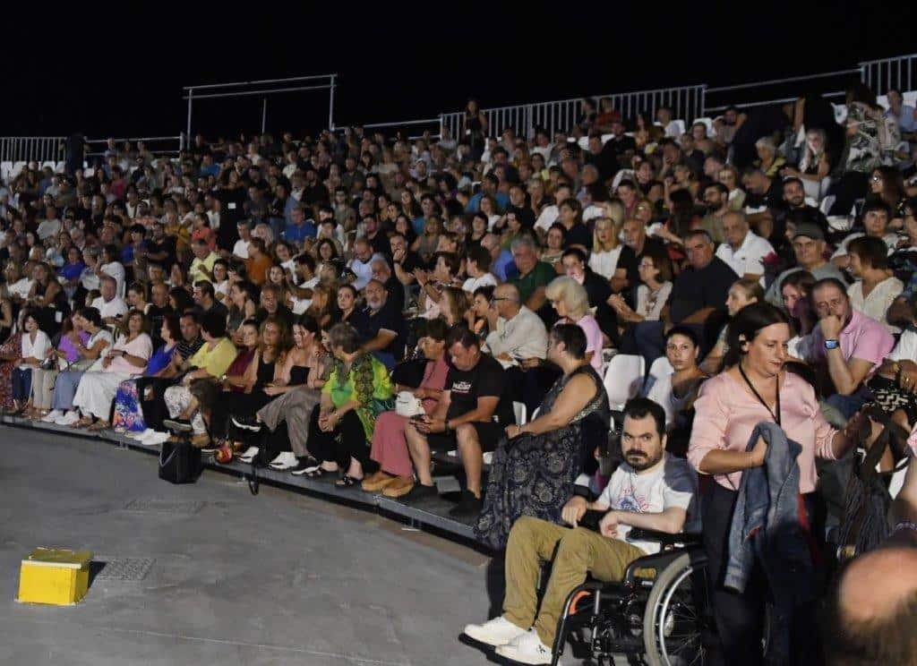 Το «Σύμφωνο επιβίωσης»… υπογράφτηκε και στην Πάτρα - ΦΩΤΟ