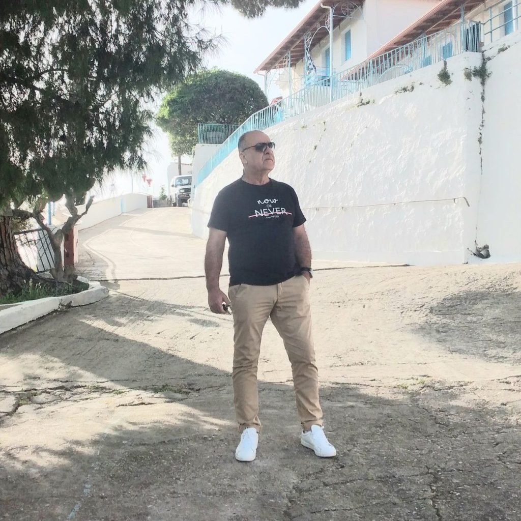 Θρήνος για γνωστό έμπορο που "έχασε τη μάχη" σε Νοσοκομείο της Πάτρας - φωτό