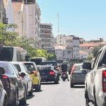 Πάτρα: Τα αυτοκίνητα στο κέντρο... δεν κινούνται!