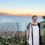 Μονή Σινά: Αυτή είναι η γυναίκα που οι «στασιαστές» μοναχοί κατηγορούν ως «πέτρα του σκανδάλου» – «Με πολεμούν για την υποστήριξή μου στον πατέρα Δαμιανό»