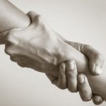 Αλληλεγγύη στον Αλισσό: Έκκληση για βοήθεια σε οικογένεια που δοκιμάζεται μετά από τη φωτιά