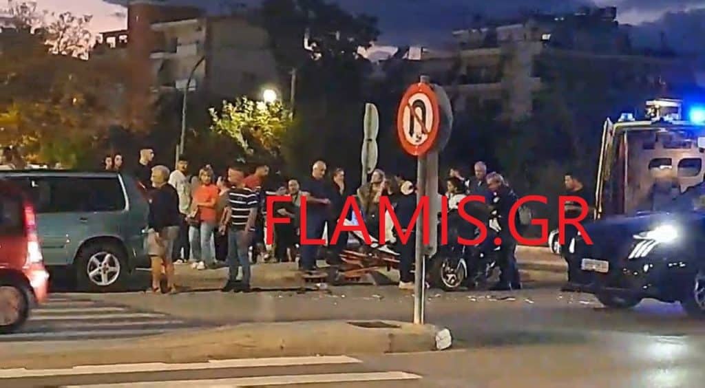 Νέο σοκαριστικό τροχαίο στην οδό Αμερικής - ΙΧ με δίκυκλο - φωτό