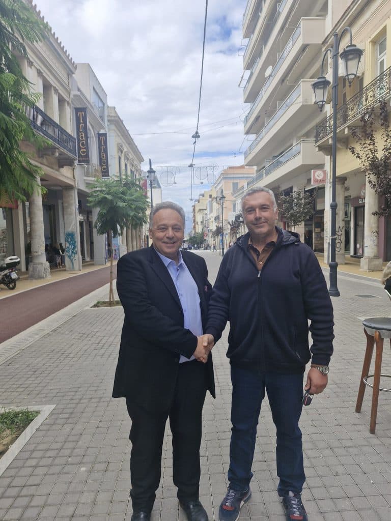 Ο Φίλιππος Οικονόμου στο πλευρό του Μάκη Κατσιγιάννη για τις εκλογές στη ΔΕΕΠ ΝΔ Αχαΐας  Ο Φίλιππος Οικονόμου στο πλευρό του Μάκη Κατσιγιάννη για τις εκλογές στη ΔΕΕΠ ΝΔ Αχαΐας