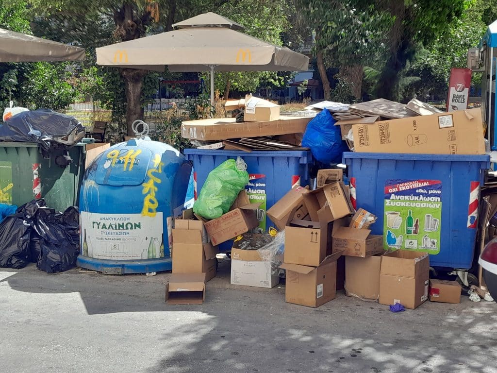 Πάτρα: Εσείς πώς θα σχολιάζατε αυτή τη σημερινή κατάσταση στο κέντρο; Δείτε ποια είναι η αιτία του "κακού"