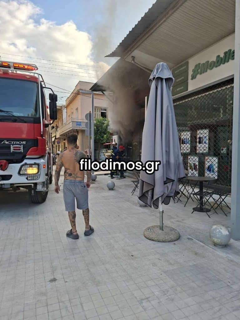 Αχαϊα: Πυρκαγιά σε καφέ - φωτό