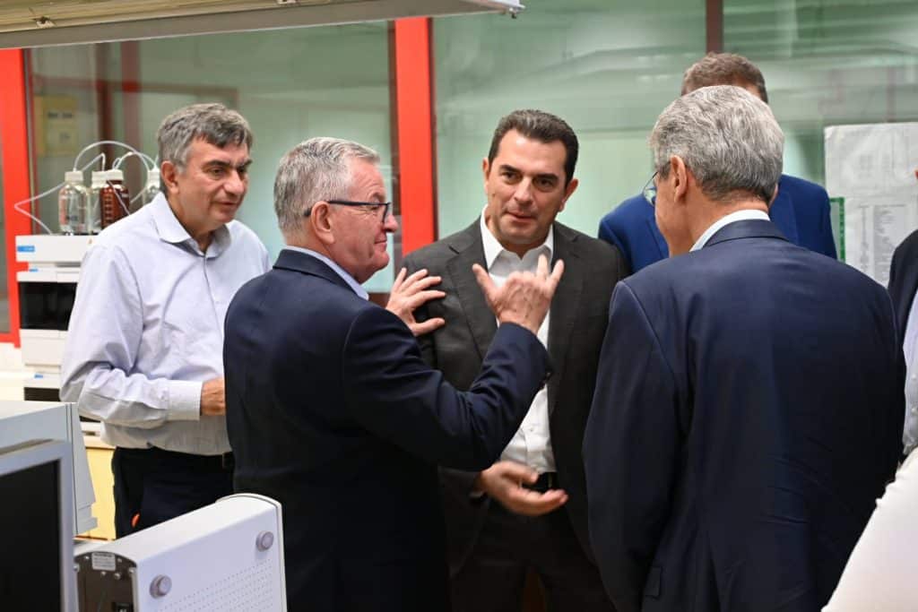 Την Παναιγιάλειο Ένωση Συνεταιρισμών επισκέφθηκε ο Γραμματέας της Πολιτικής Επιτροπής της ΝΔ Κωνσταντίνος Σκρέκας - φωτό Την Παναιγιάλειο Ένωση Συνεταιρισμών επισκέφθηκε ο Γραμματέας της Πολιτικής Επιτροπής της ΝΔ Κωνσταντίνος Σκρέκας - φωτό