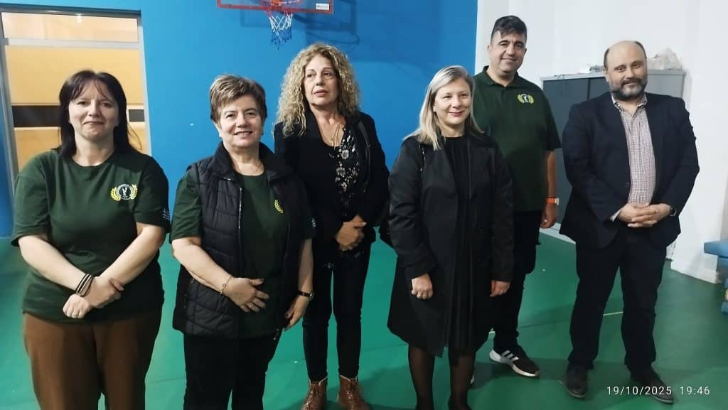 Πάτρα - φωτό: Ο αγιασμός των χορευτικών τμημάτων του Παγκαλαβρυτινού