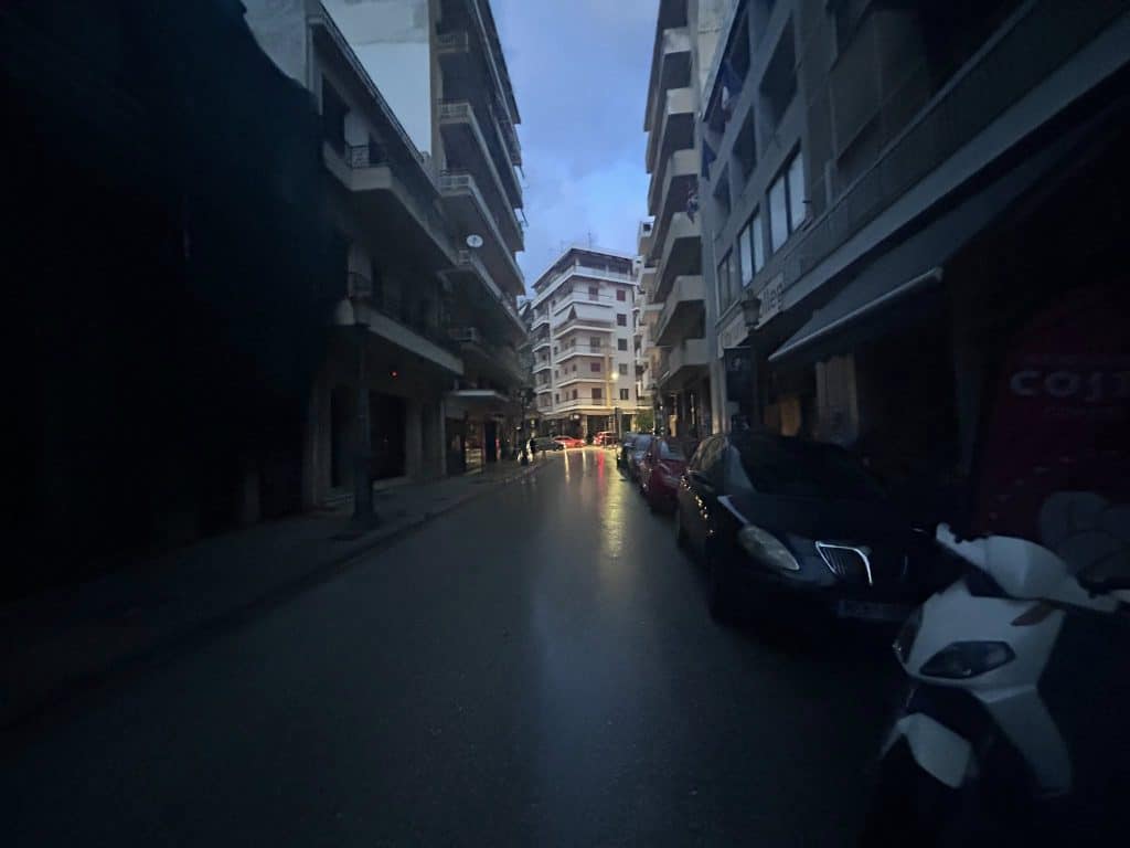 Πάτρα - φωτό! Χάος με την διακοπή ρεύματος στο κέντρο - Δεν έχει τελειώσει ο ΔΕΔΔΗΕ Πάτρα - φωτό! Χάος με την διακοπή ρεύματος στο κέντρο - Δεν έχει τελειώσει ο ΔΕΔΔΗΕ