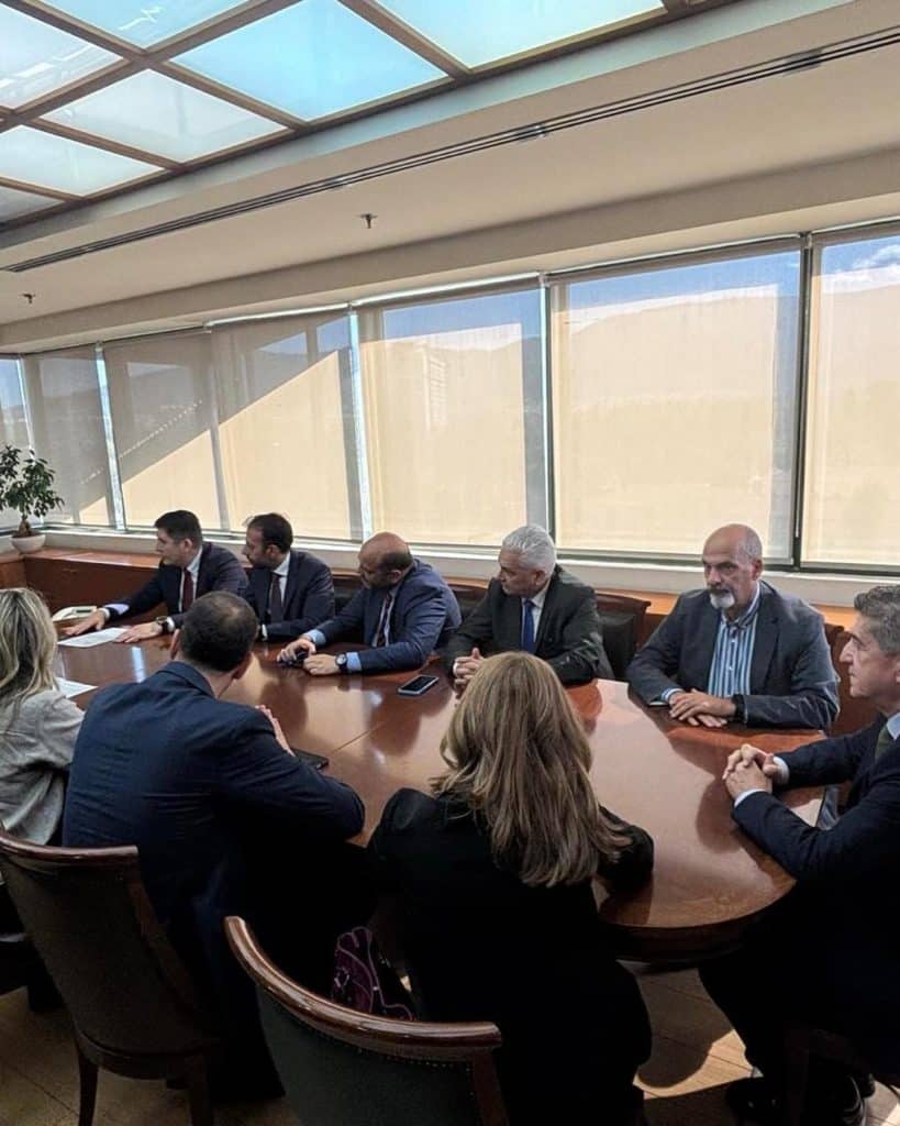 Χαράλαμπος Μπονάνος: Στην Αθήνα για τα έργα αποκατάστασης από τις φωτιές Χαράλαμπος Μπονάνος: Στην Αθήνα για τα έργα αποκατάστασης από τις φωτιές