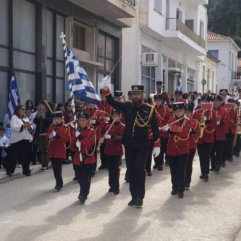 Αχαϊα: ΟΙ τρεις φιλαρμονικές της Αιγιάλειας στην Εθνική επέτειο - φωτό Αχαϊα: ΟΙ τρεις φιλαρμονικές της Αιγιάλειας στην Εθνική επέτειο - φωτό