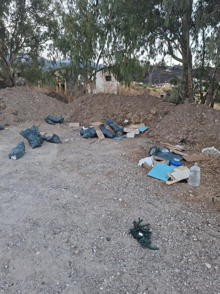 Πάτρα - ΔΕΙΤΕ ΦΩΤΟ: Τα χάλια των Μποζαϊτικων! Χωματερές... στο "Τόφαλος"