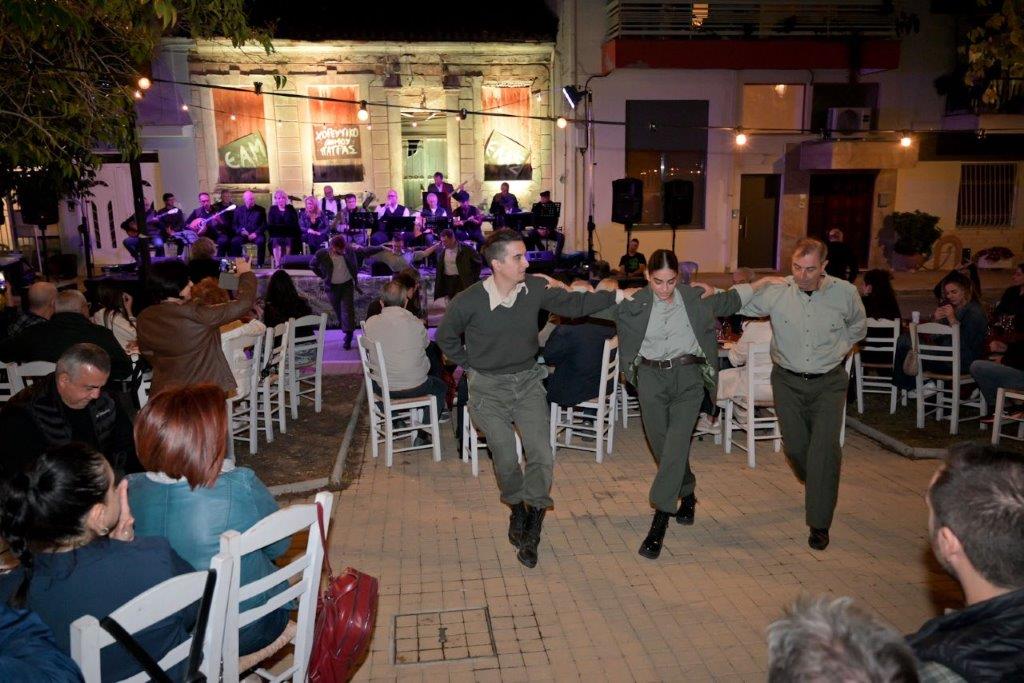 Πάτρα - Τα «Ρεμπέτικα της Κατοχής» ξύπνησαν μνήμες! φωτό