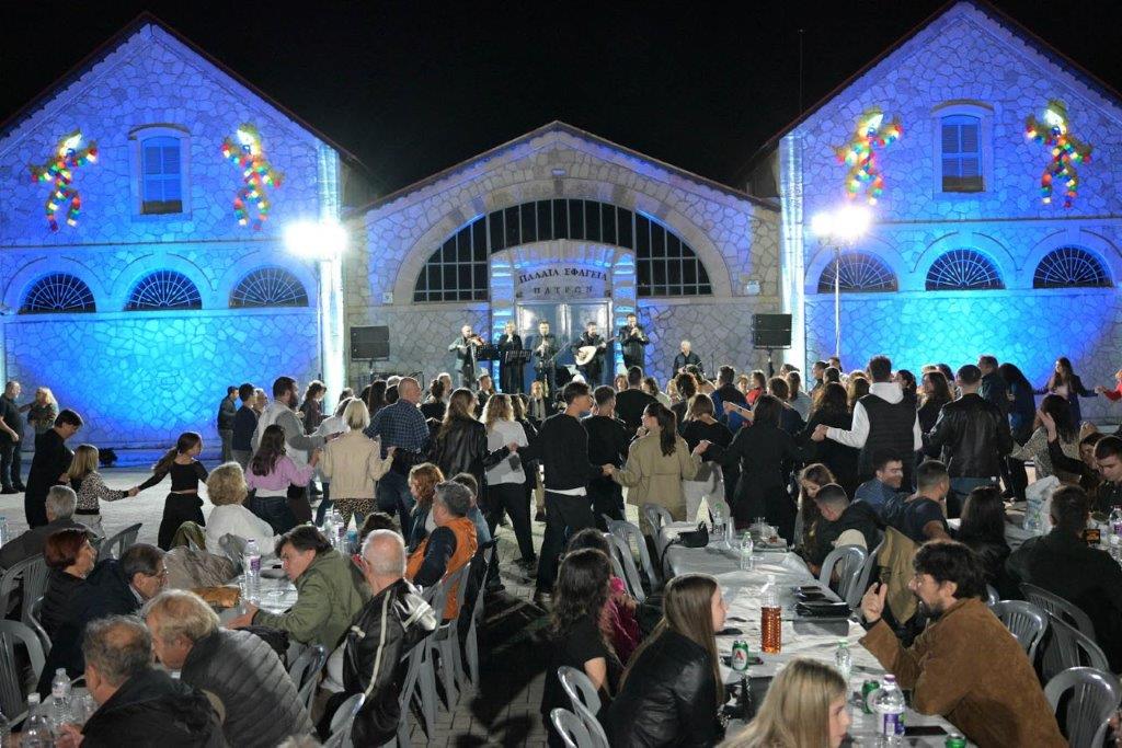 Το Χορευτικό Τμήμα του Δήμου γιόρτασε τα 49 χρόνια ζωής του - φωτό