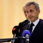 Γαλλία: Πίσω από τα κάγκελα την Τρίτη ο Σαρκοζί – «Θα κρατήσω ψηλά το κεφάλι»
