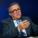 Nέα Πάτρα: O Μπάμπης Γκολές στη λήθη – τα εκθέματά του σαπίζουν στις αποθήκες του Δήμου