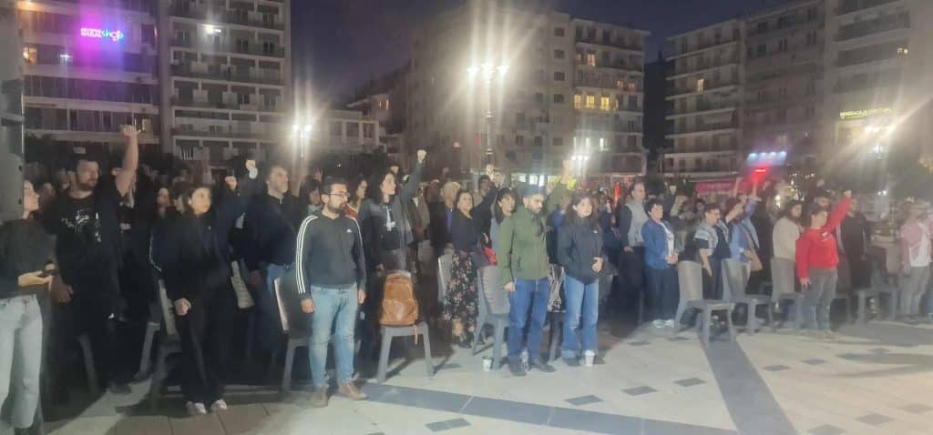 Πάτρα: Εκδήλωση για την Παλαιστίνη! Ενός λεπτού σιγή για τα θύματα του Νετανιάχου - Βιντεο - φωτό