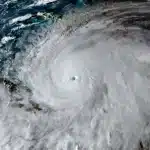 Τρεις νεκροί στην Τζαμάικα πριν την άφιξη του τυφώνα Μελίσσα – Δείτε live εικόνα της ισχυρότερης καταιγίδας του 2025