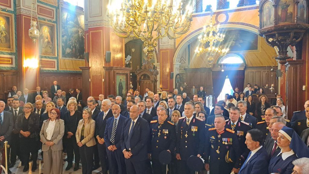 Πάτρα: Με μεγαλοπρέπεια η δοξολογία στην Ευαγγελίστρια για την επέτειο του ΟΧΙ