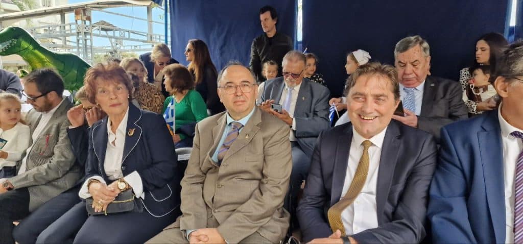 Πάτρα: Με υπερηφάνεια η παρέλαση για την επέτειο του ΟΧΙ - Δείτε πολλές φωτό (συνεχής ροή) Πάτρα: Με υπερηφάνεια η παρέλαση για την επέτειο του ΟΧΙ - Δείτε πολλές φωτό (συνεχής ροή)