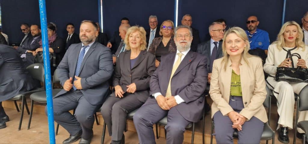 Πάτρα: Με υπερηφάνεια η παρέλαση για την επέτειο του ΟΧΙ - Δείτε πολλές φωτό (συνεχής ροή) Πάτρα: Με υπερηφάνεια η παρέλαση για την επέτειο του ΟΧΙ - Δείτε πολλές φωτό (συνεχής ροή)