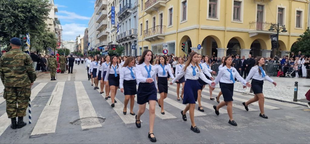 Πάτρα: Με υπερηφάνεια η παρέλαση για την επέτειο του ΟΧΙ - Δείτε πολλές φωτό (συνεχής ροή) Πάτρα: Με υπερηφάνεια η παρέλαση για την επέτειο του ΟΧΙ - Δείτε πολλές φωτό (συνεχής ροή)