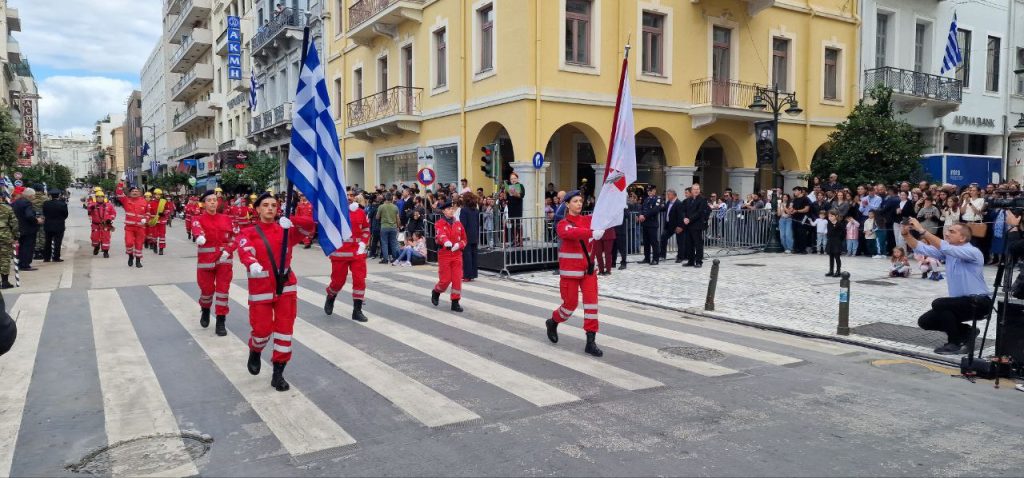 Πάτρα: Με υπερηφάνεια η παρέλαση για την επέτειο του ΟΧΙ - Δείτε πολλές φωτό (συνεχής ροή) Πάτρα: Με υπερηφάνεια η παρέλαση για την επέτειο του ΟΧΙ - Δείτε πολλές φωτό (συνεχής ροή)